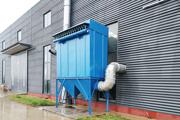 家具廠選擇脈沖袋式除塵器的注意事項